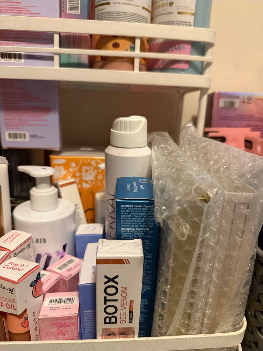 ⭐️NWT⭐️ ULTIMATE Beauty Mystery Box - retails from $250 - $350 - Picture 13 of 13